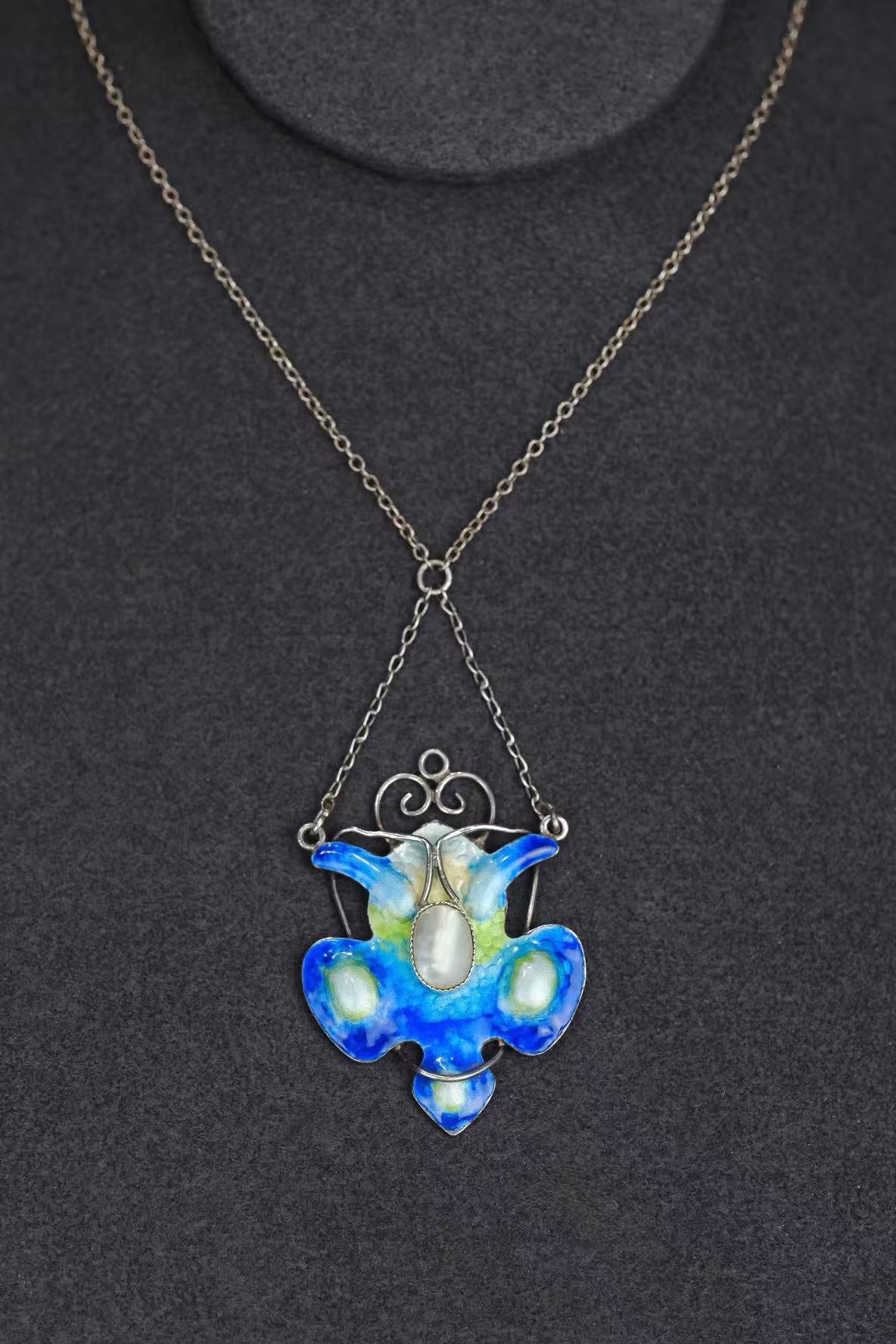 circa 1910s Arts and Crafts sterling silver enamel tulip pendant necklace worn view