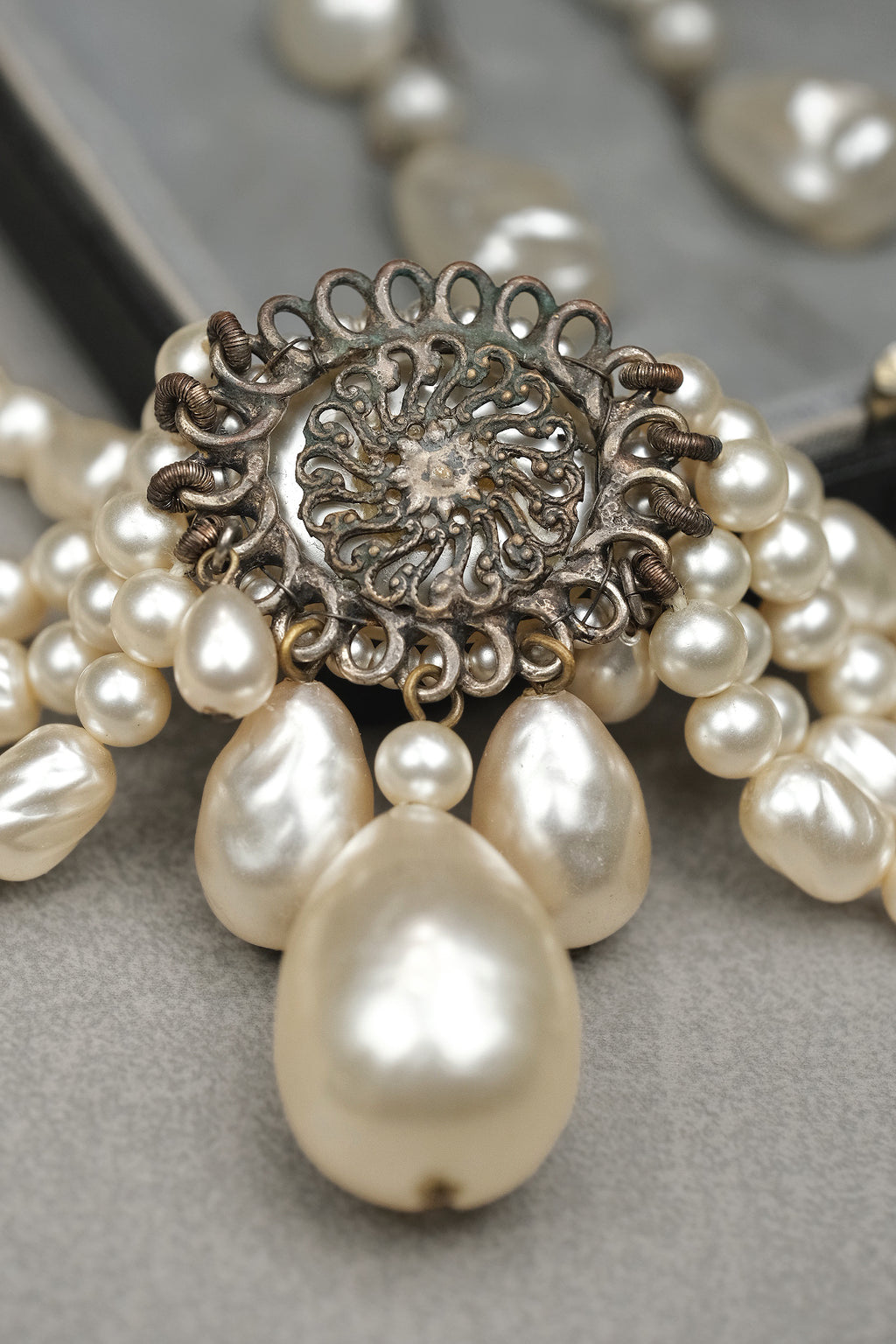 Vintage Louis Rousselet Glass Pearl Necklace & Matching Earrings Set