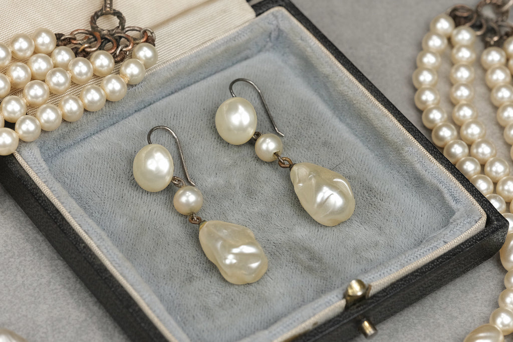 Vintage Louis Rousselet Glass Pearl Necklace & Matching Earrings Set