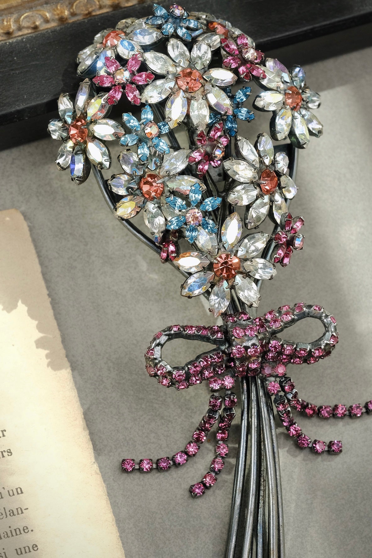 Vintage Dorothy Bauer Giant Dimensional Floral Bouquet Brooch – Aurora Borealis Rhinestones, Art Statement Piece, 16cm