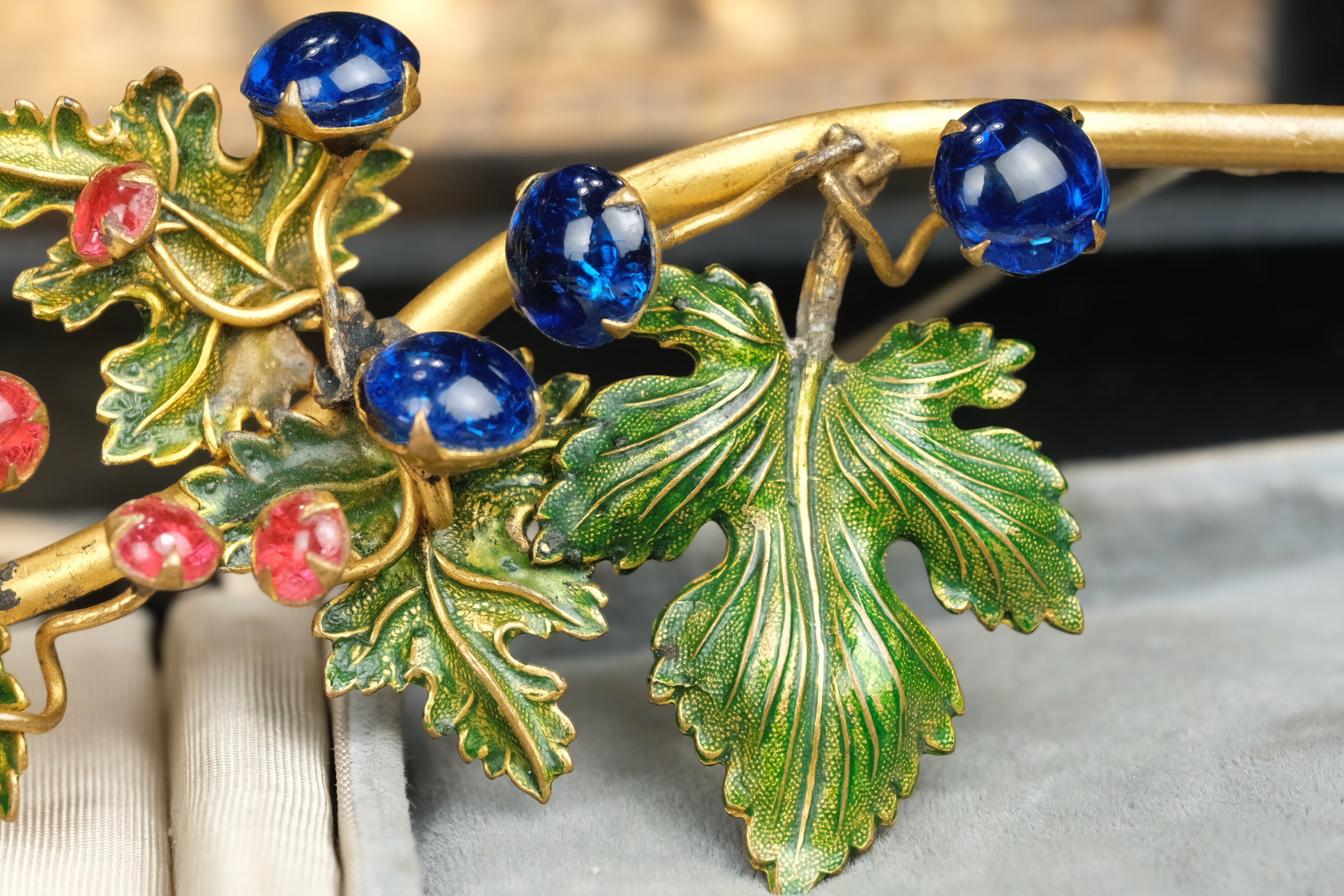 Vintage Cissy Zoltowska Crackled Glass Botanical Brooch With Enamel Leaves