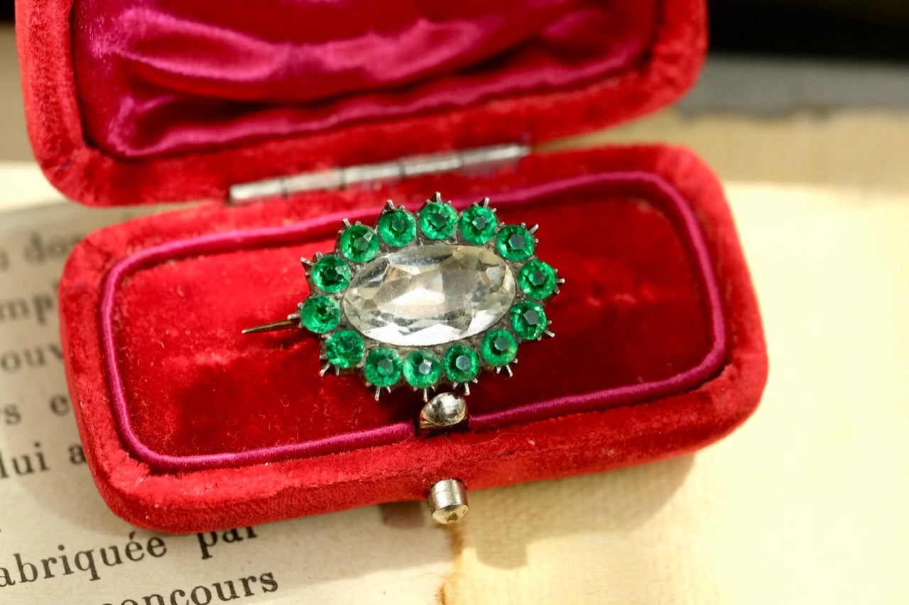 Georgian early 19th-century brooch central likely rock crystal and green paste detail