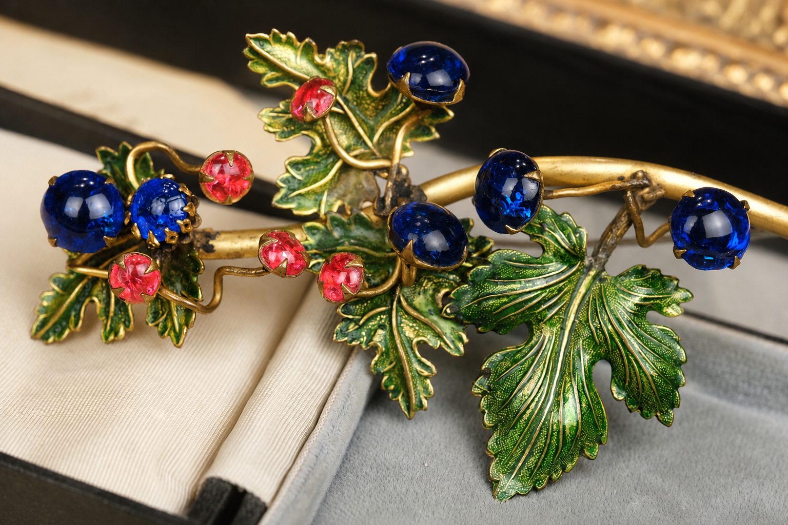 Vintage Cissy Zoltowska Crackled Glass Botanical Brooch With Enamel Leaves
