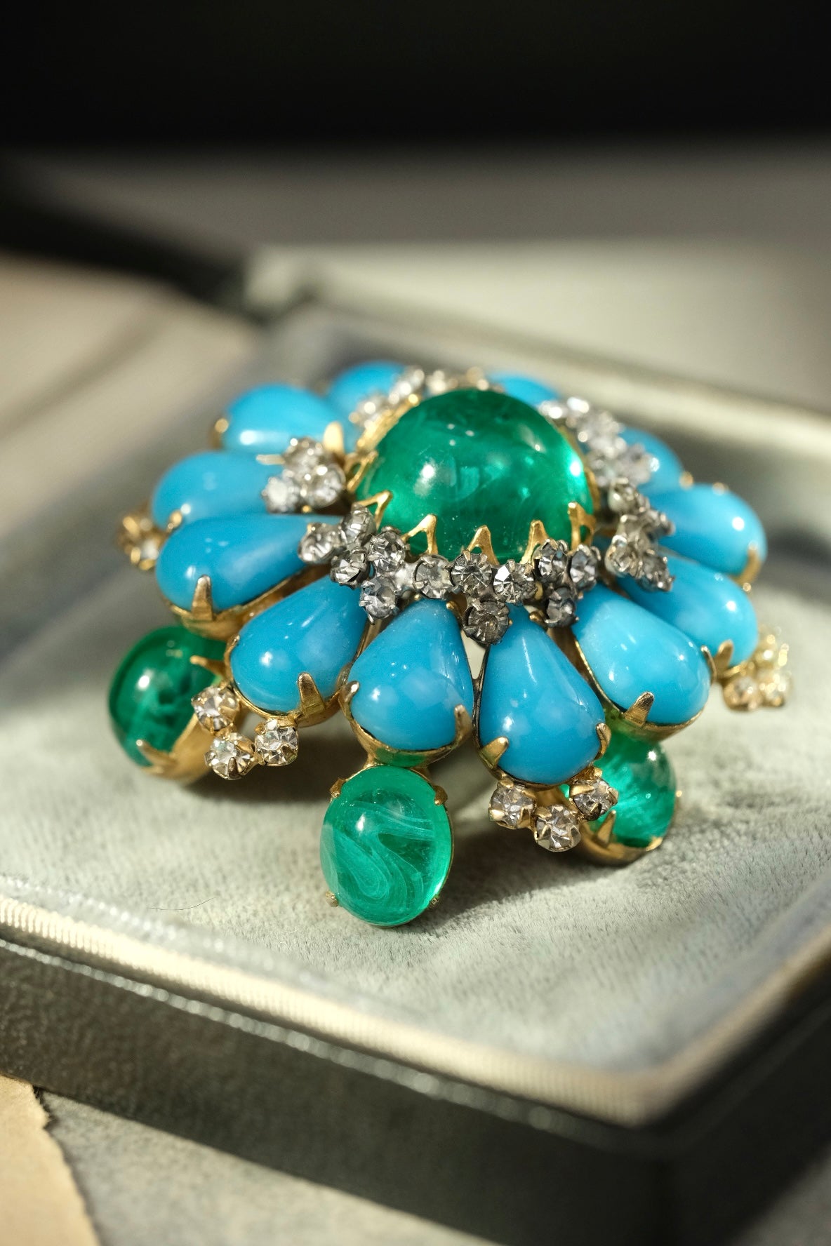 Vintage SCAASI Signed Emerald Green Flawed Cabochon Glass & Faux Turquoise Stones Floral Brooch