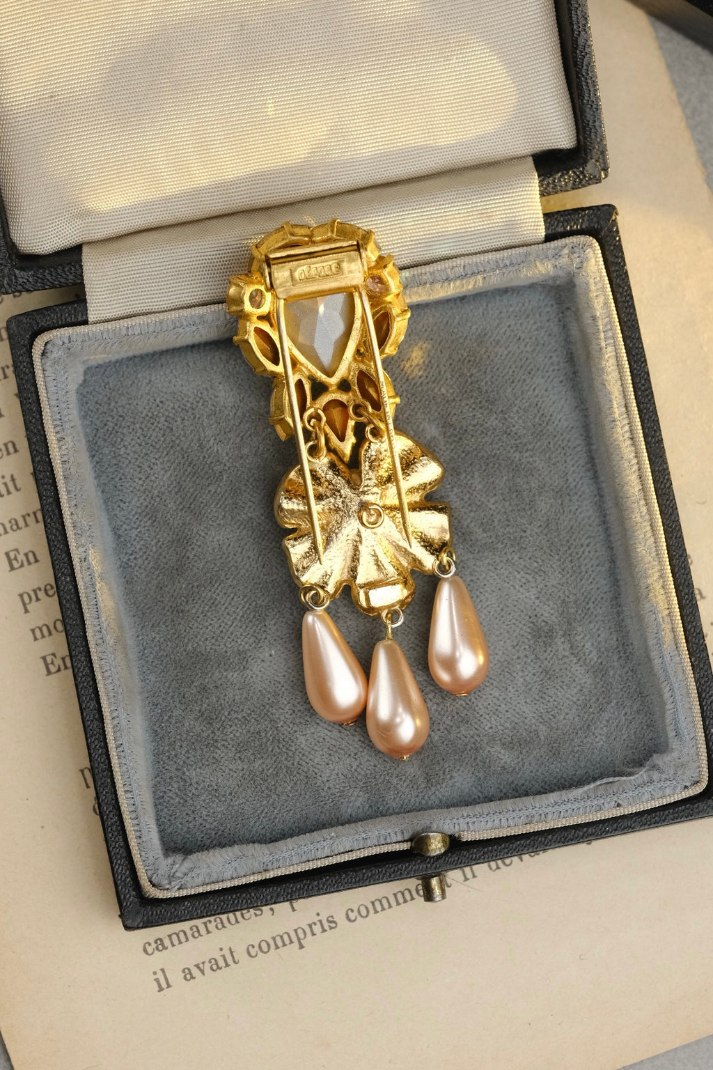 Vintage Depose Signed Art Nouveau Style Enamel Fur Clip Brooch | Olive Green Crystal & Pink Pearl
