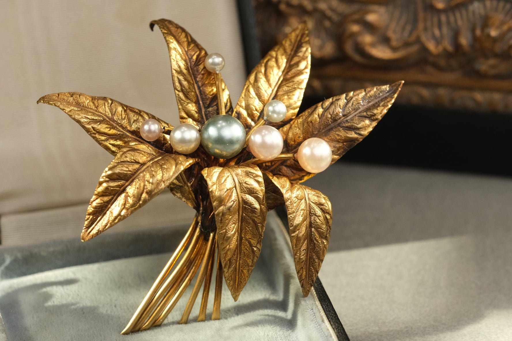 Vintage Made In French Signed Gold Tone Leaf & Glass Pearl Brooch