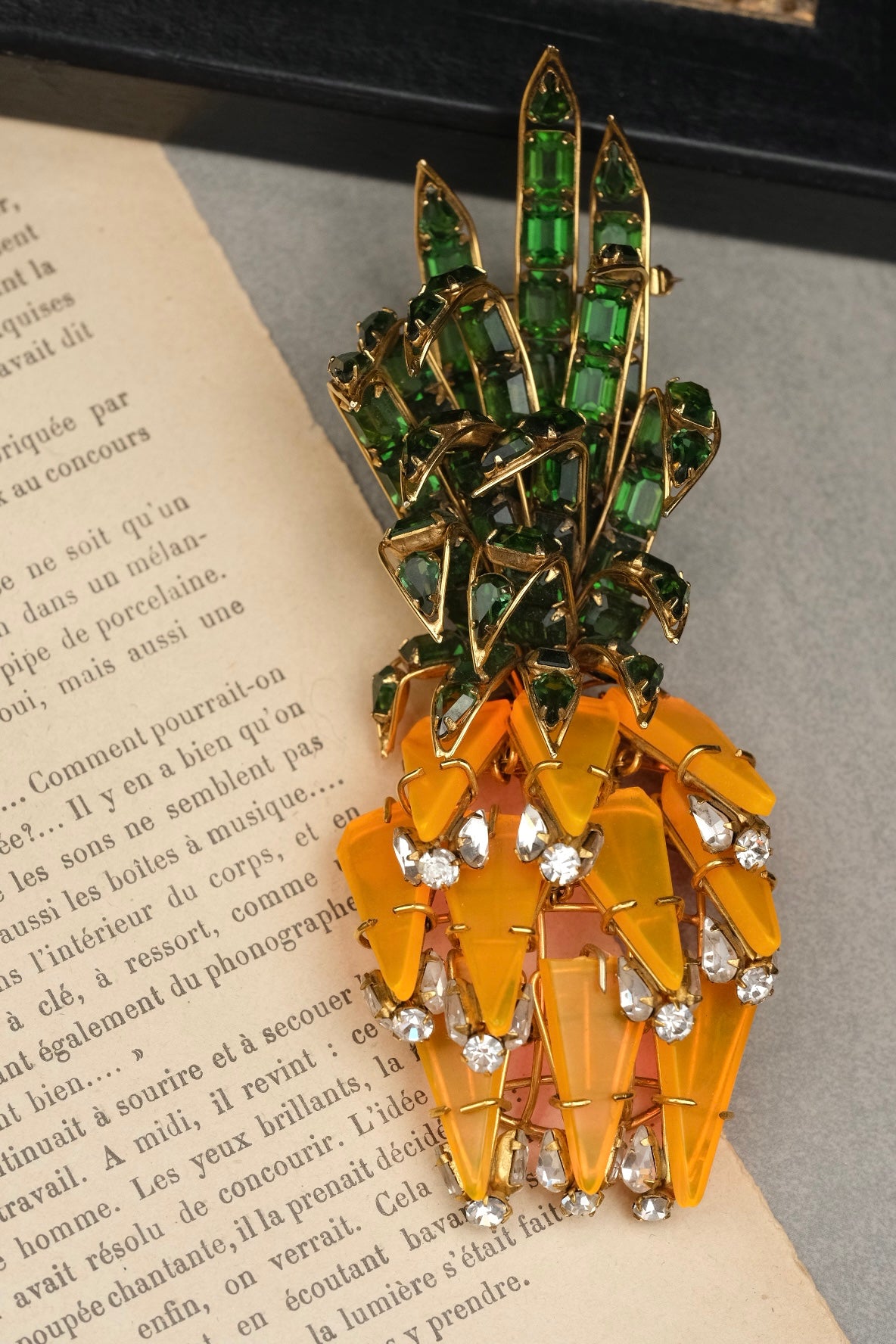 Vintage Iradj Moini Pineapple Brooch