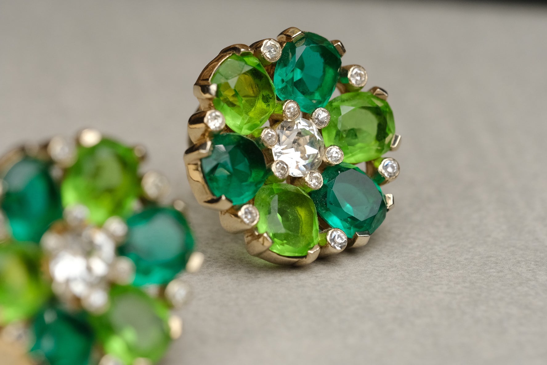 Vintage JOMAZ Green Crystal Floral Clip On Earrings
