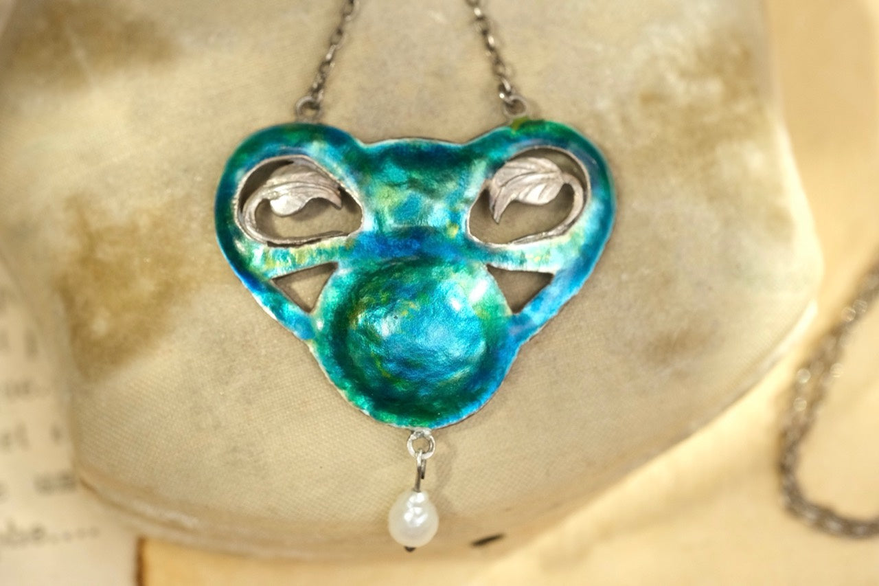 1910s Arts and Crafts blue-green enamel necklace photo 5