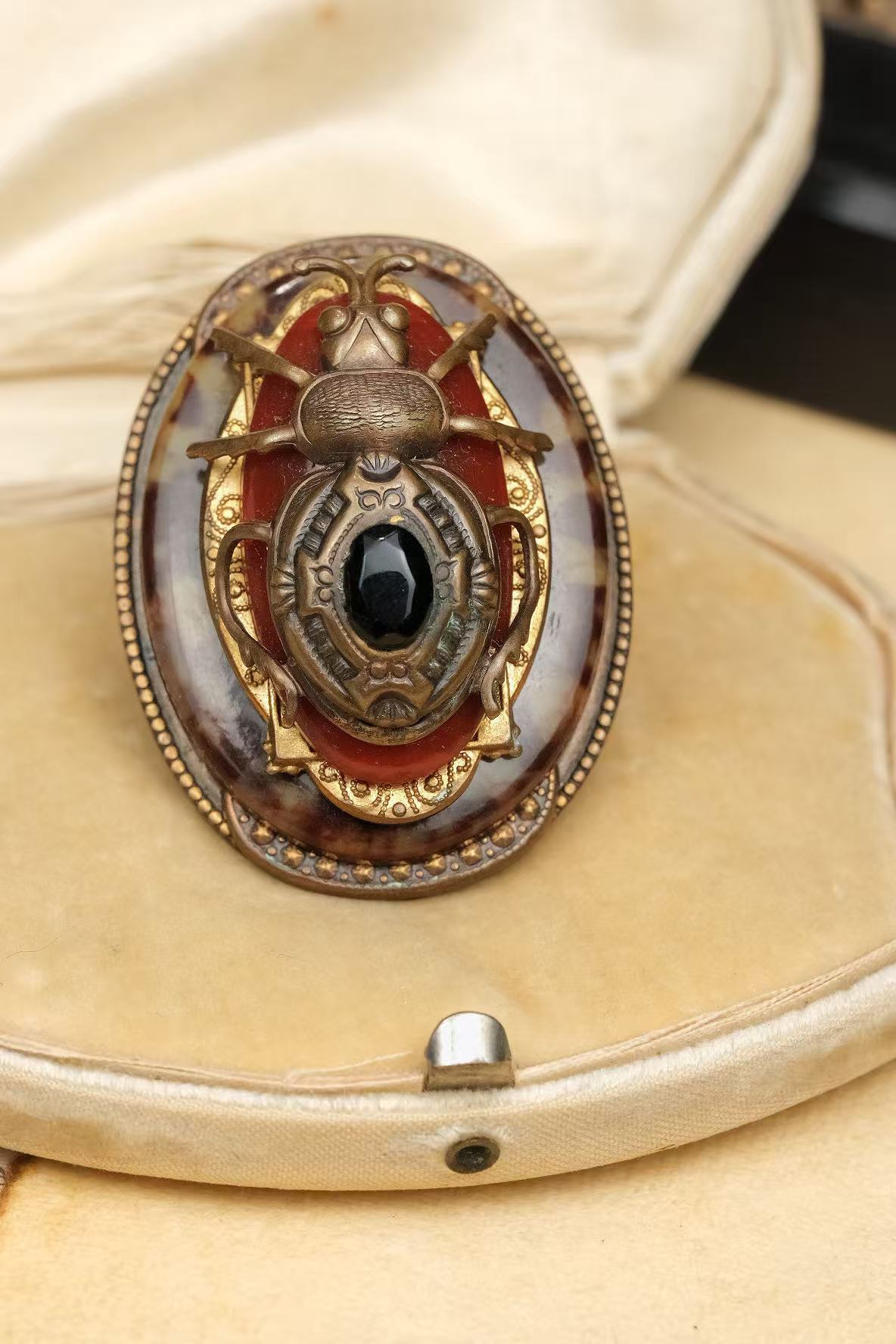 possible Czech or Bohemian Egyptian Revival mottled glass scarab convertible brooch pendant front view