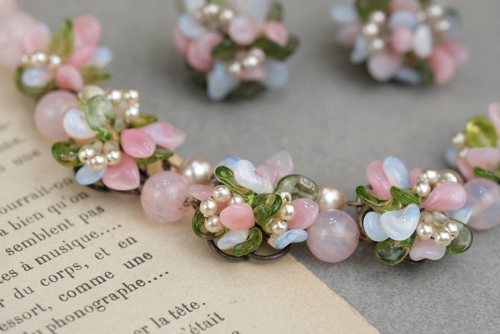 Louis Rousselet glass flower necklace floral cluster close-up