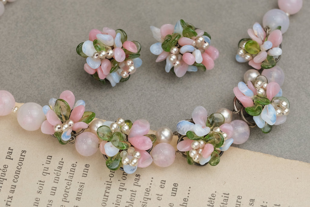 Louis Rousselet necklace and Francel clip-on earrings set detail