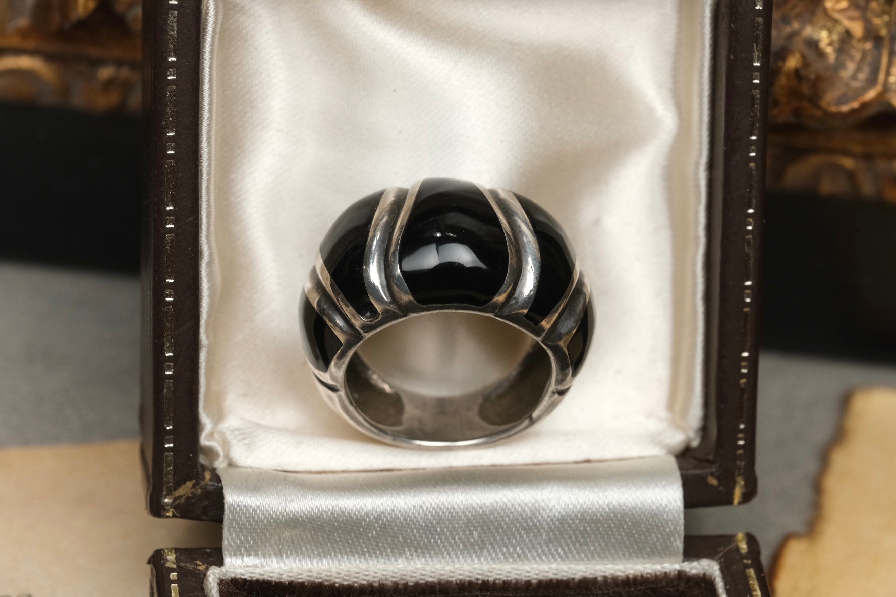 Vintage Mexican Taxco 925 sterling silver black onyx ring, front view