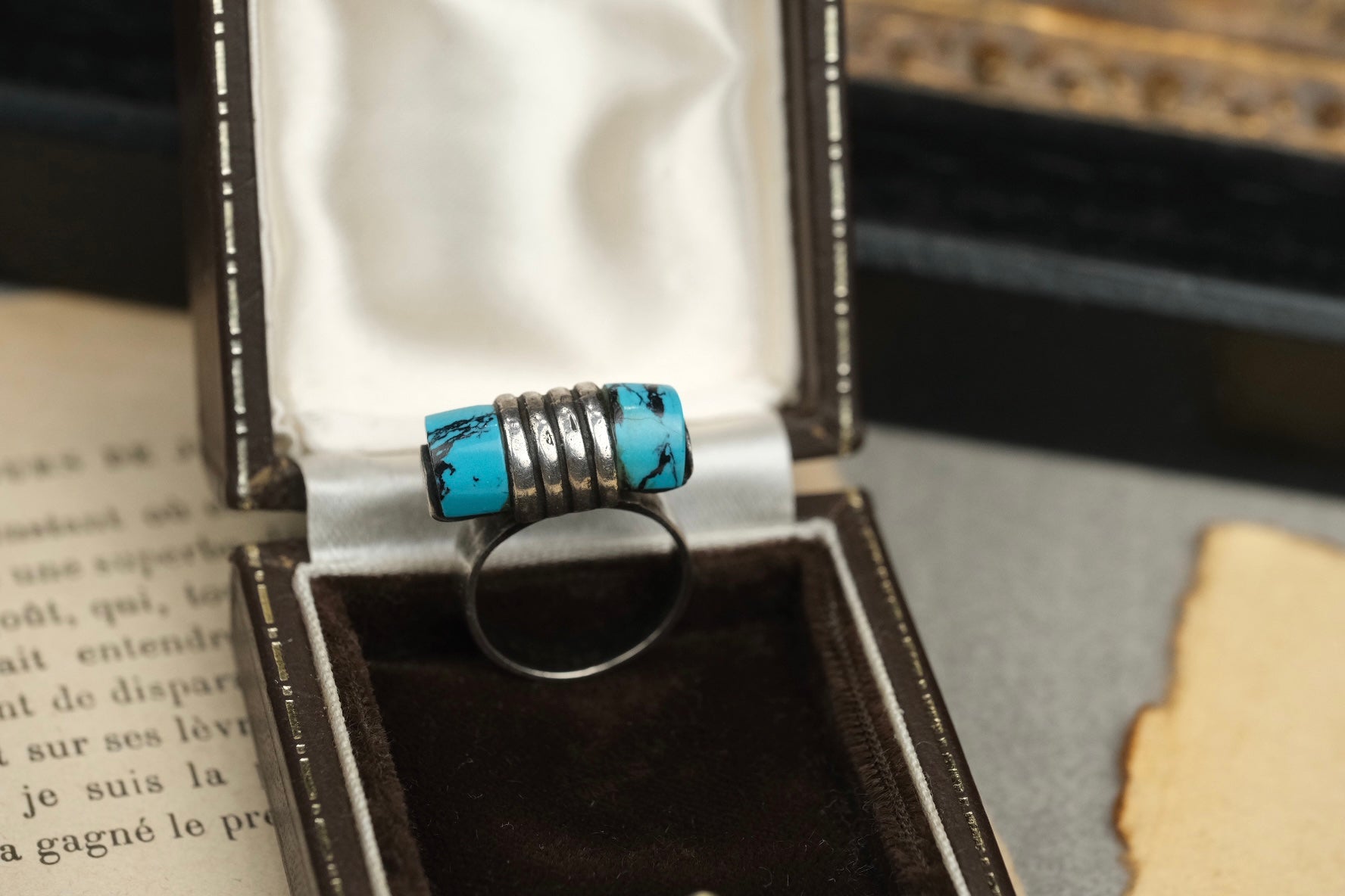 Handmade Navajo 925 sterling silver turquoise ring, front view