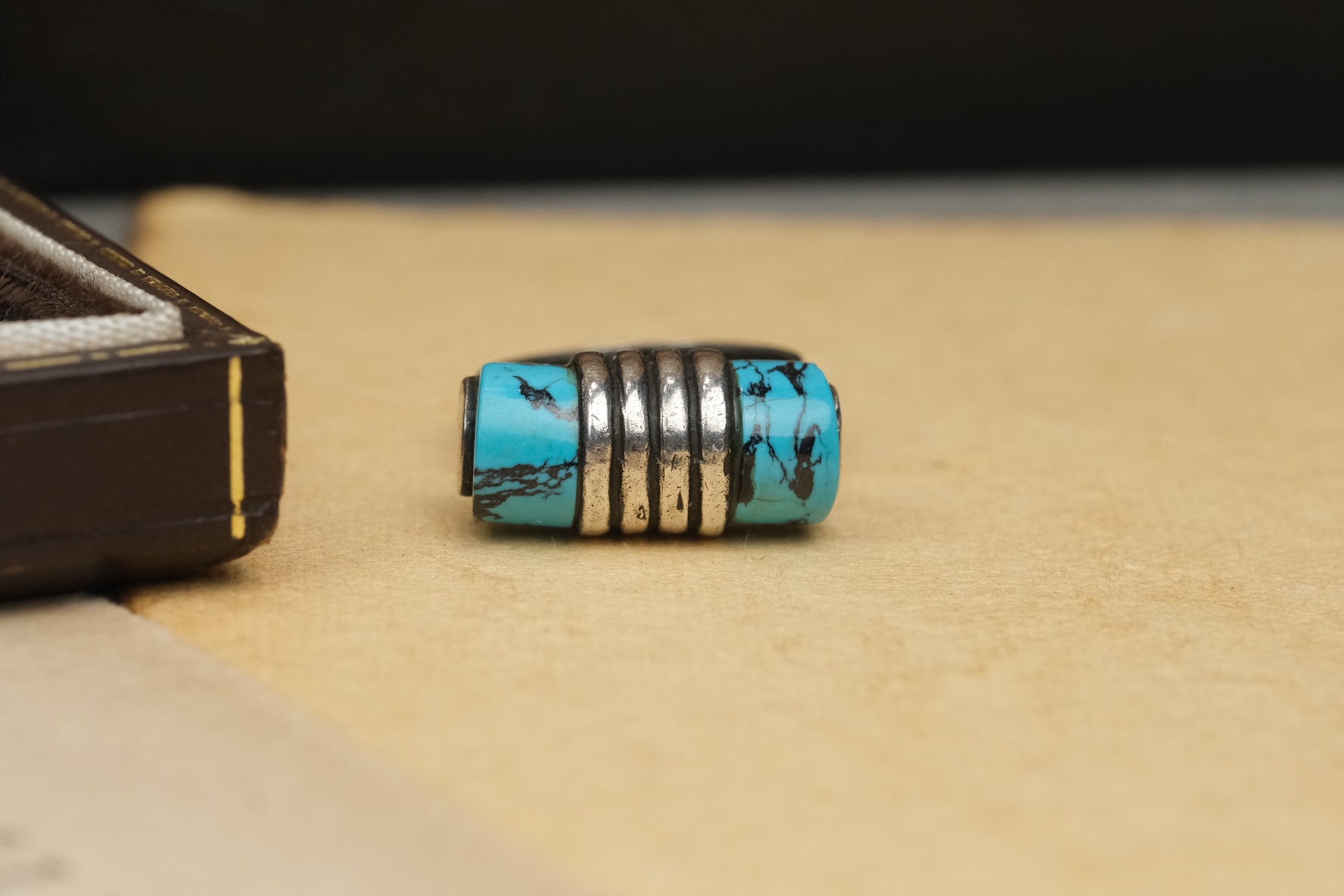 Handmade Navajo 925 sterling silver turquoise ring, side view