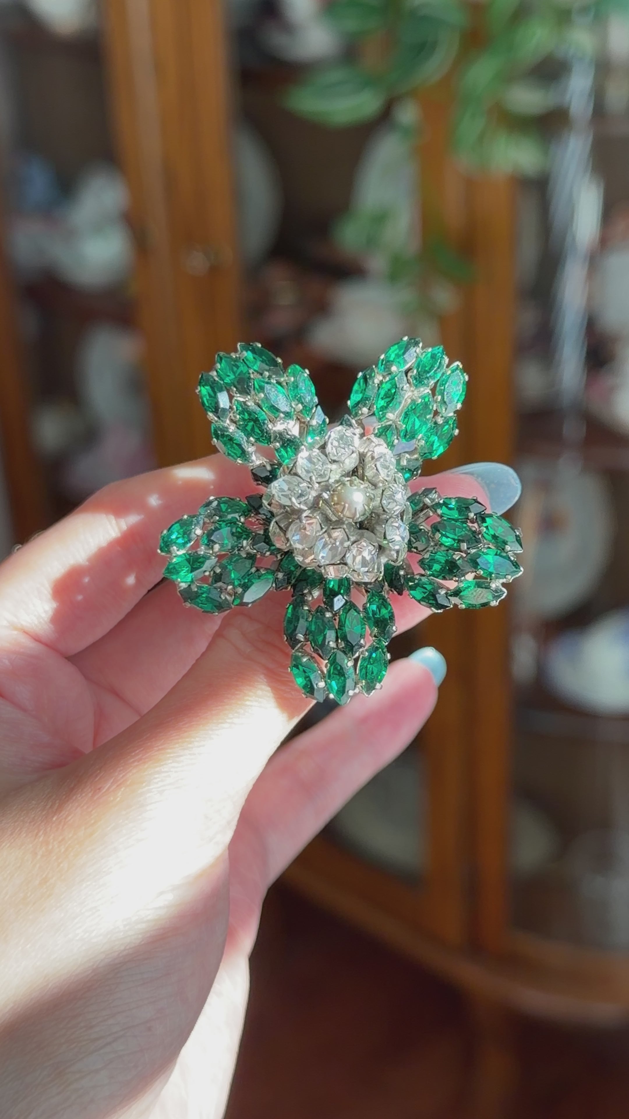 Vintage Roger Jean Pierre Emerald Green Rhinestone Flower Brooch | France | c.1950s–1960s