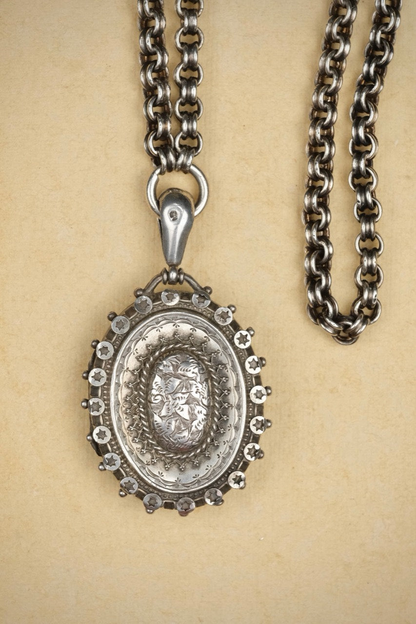 Victorian Sterling Silver locket necklace photo 3